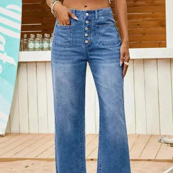 Medium Wash Casual Women's Loose Fitting Straight Leg Casual Blue Denim Jeans - Picture 5 of 5